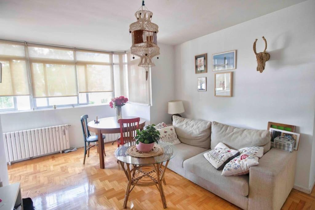 Piso Centrico, Bonito, Acogedor, Con Aire Acondicionado, Jardines Y Enfrente Piscina Municipal De Penuelas Madrid Dış mekan fotoğraf